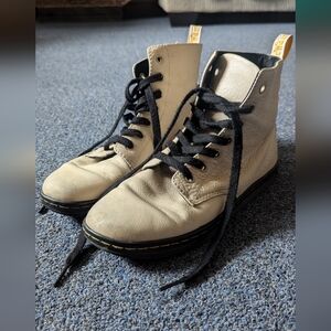 Dr. Martens Leyton Ivory Elk Boot
